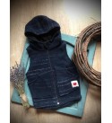 Wollen vests made with love